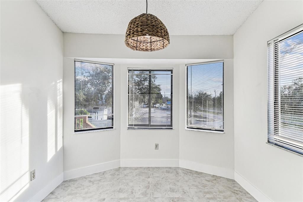 En Venta: $699,900 (6 camas, 0 baños, 3384 Pies cuadrados)