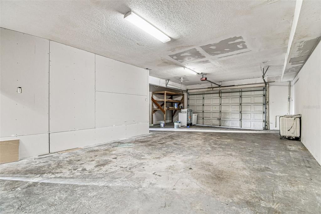 En Venta: $699,900 (6 camas, 0 baños, 3384 Pies cuadrados)