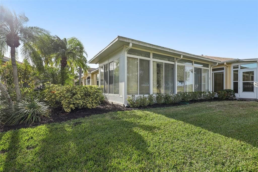 待售: $174,900 (2 贝兹, 2 浴室, 1137 平方英尺)