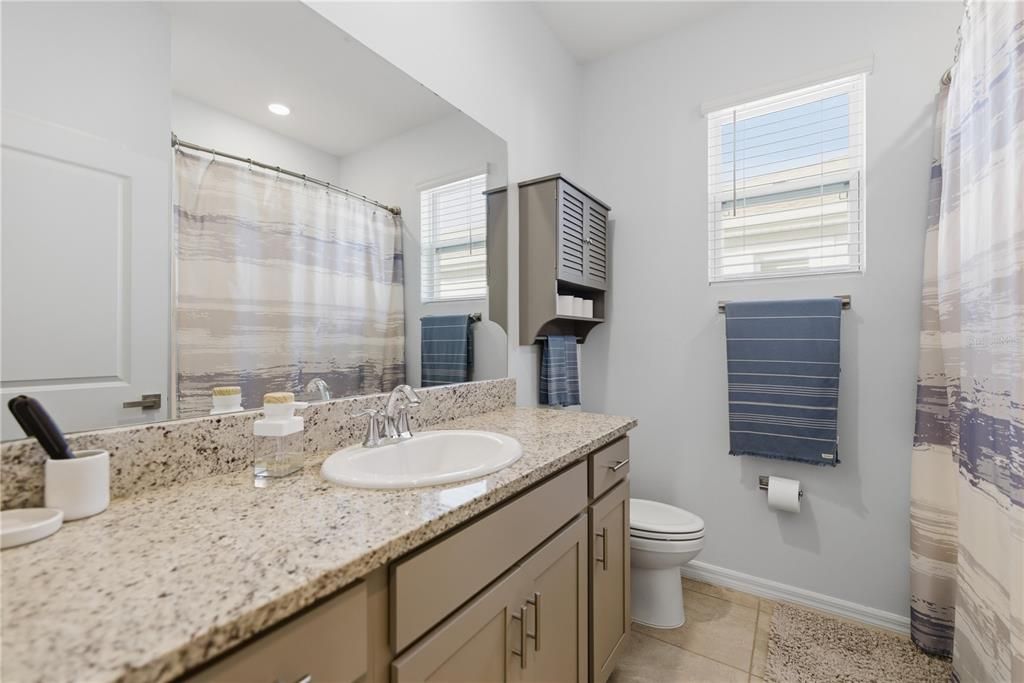 For Sale: $295,000 (3 beds, 2 baths, 1552 Square Feet)