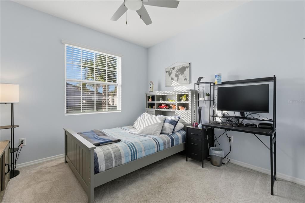 For Sale: $295,000 (3 beds, 2 baths, 1552 Square Feet)