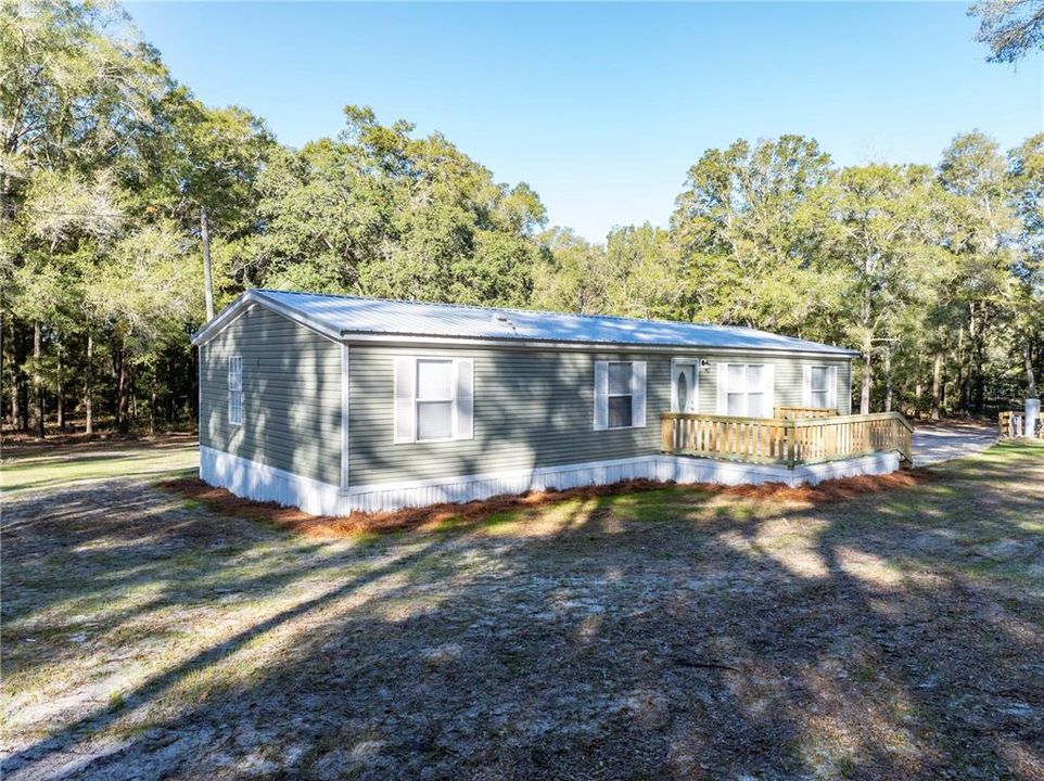 На продажу: $225,000 (3 спален, 2 ванн, 1248 Квадратных фут)