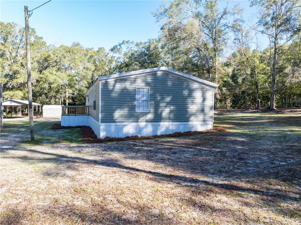 На продажу: $225,000 (3 спален, 2 ванн, 1248 Квадратных фут)