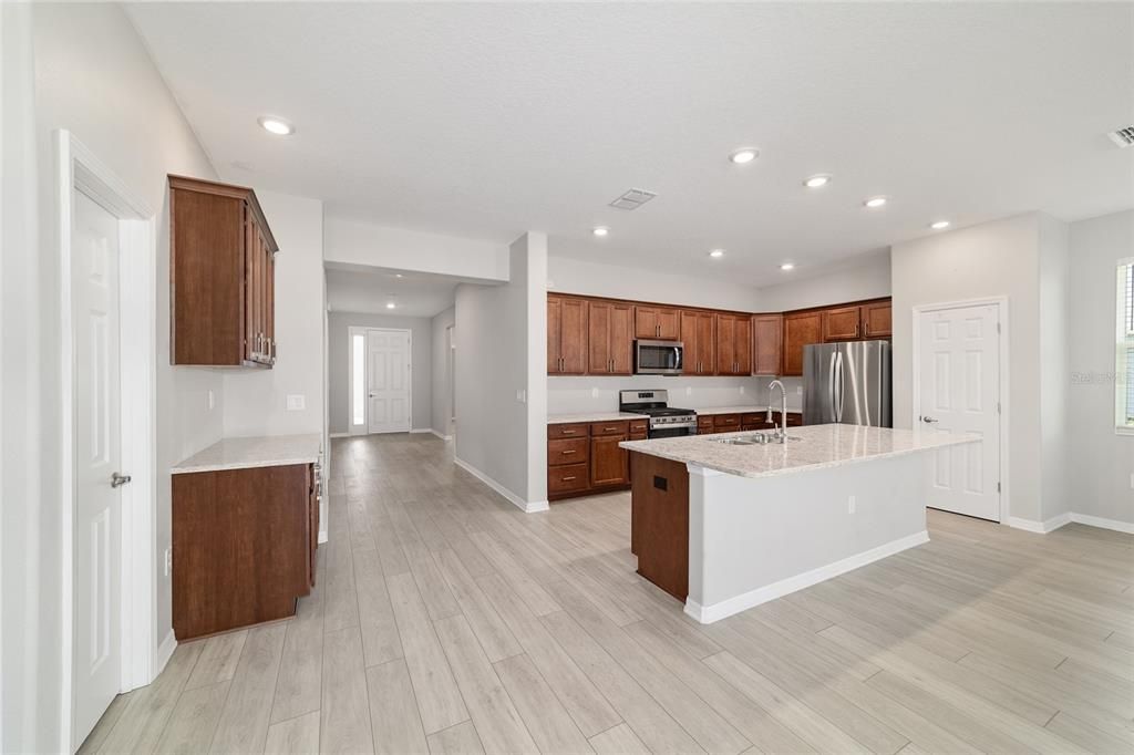 For Sale: $369,990 (3 beds, 2 baths, 1958 Square Feet)