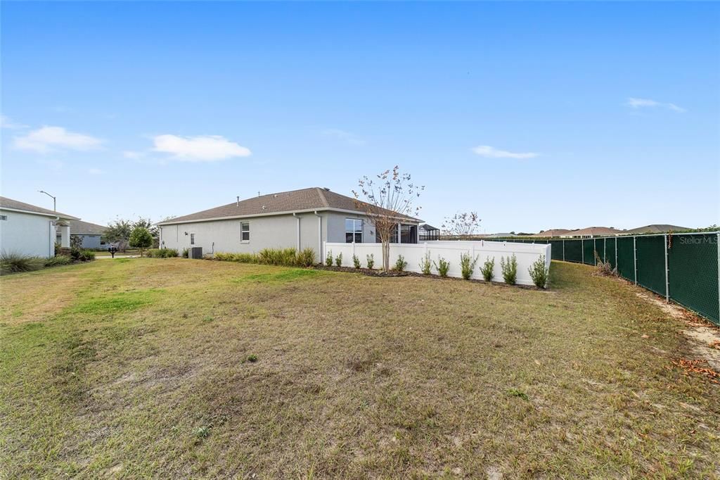 For Sale: $369,990 (3 beds, 2 baths, 1958 Square Feet)