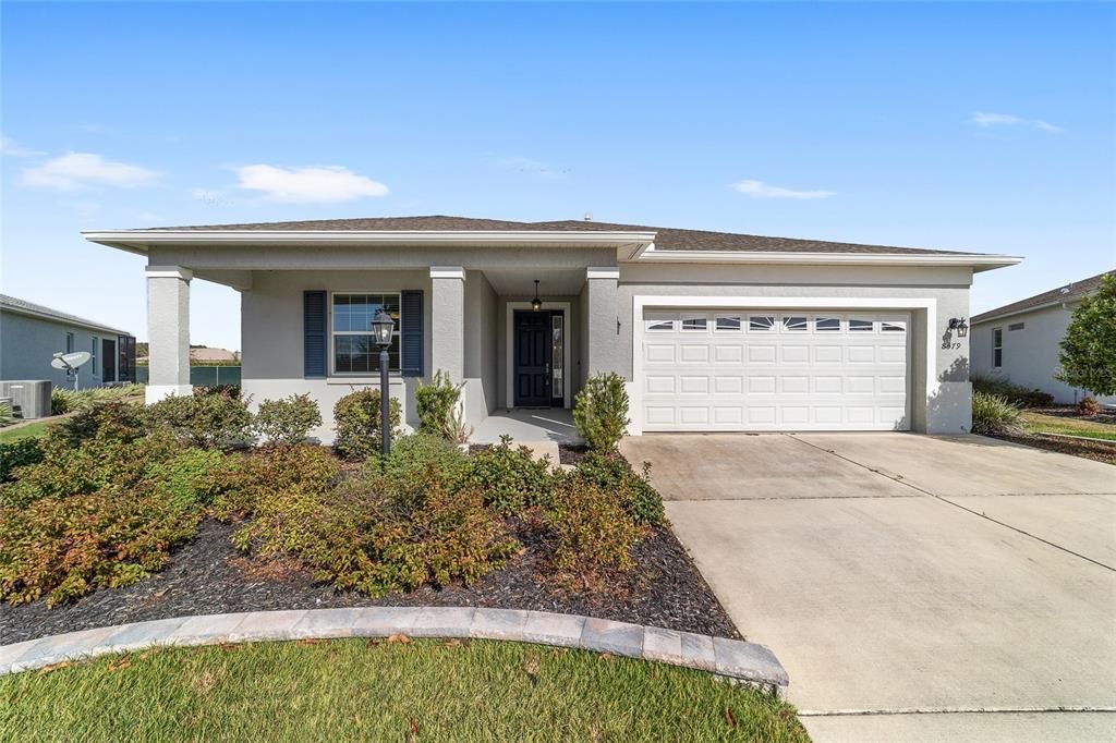 For Sale: $369,990 (3 beds, 2 baths, 1958 Square Feet)