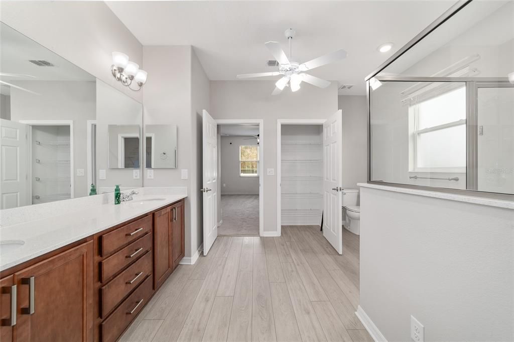 For Sale: $369,990 (3 beds, 2 baths, 1958 Square Feet)