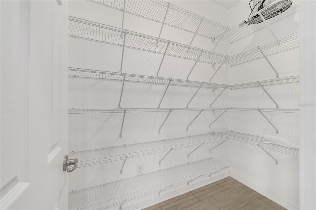 For Sale: $369,990 (3 beds, 2 baths, 1958 Square Feet)