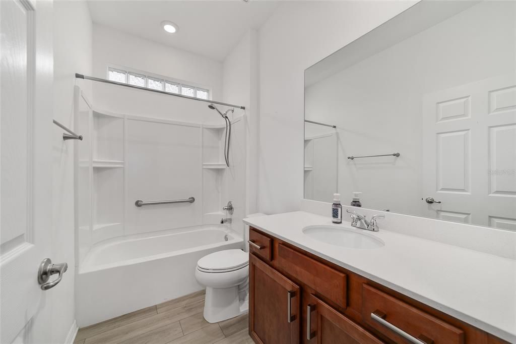 For Sale: $369,990 (3 beds, 2 baths, 1958 Square Feet)