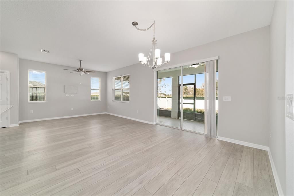 For Sale: $369,990 (3 beds, 2 baths, 1958 Square Feet)