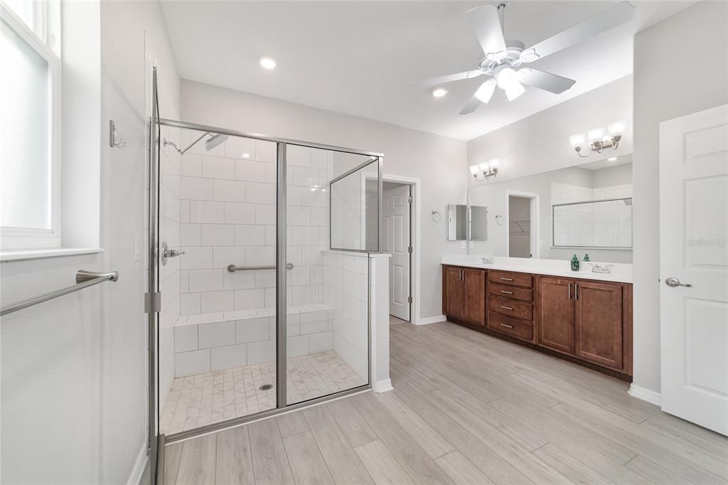 For Sale: $369,990 (3 beds, 2 baths, 1958 Square Feet)