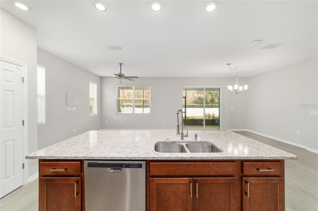 For Sale: $369,990 (3 beds, 2 baths, 1958 Square Feet)