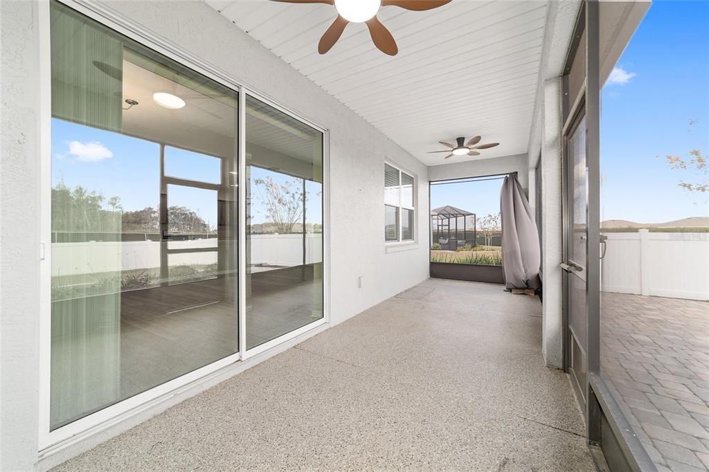 For Sale: $369,990 (3 beds, 2 baths, 1958 Square Feet)