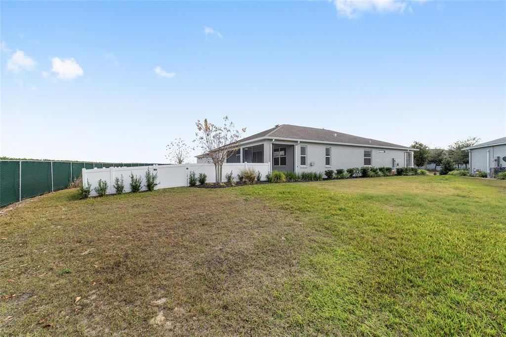 For Sale: $369,990 (3 beds, 2 baths, 1958 Square Feet)