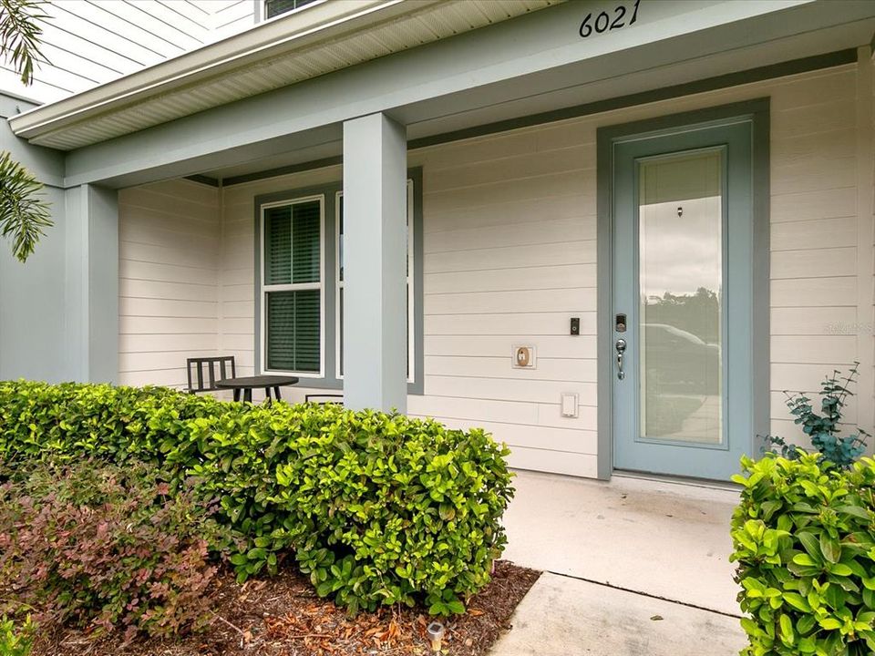 For Rent: $2,250 (3 beds, 2 baths, 1652 Square Feet)