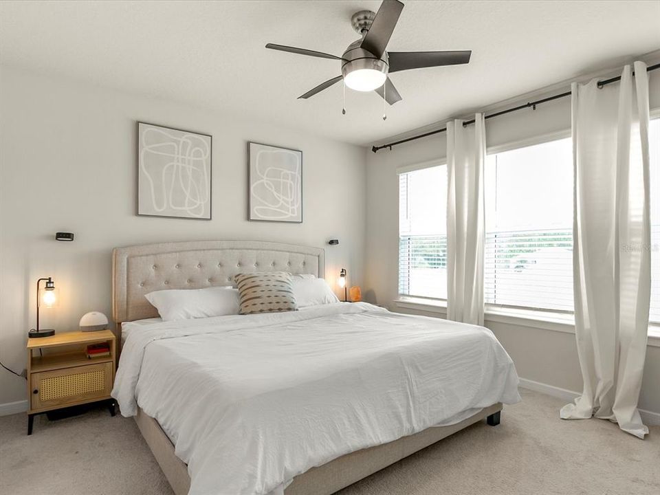 For Rent: $2,250 (3 beds, 2 baths, 1652 Square Feet)