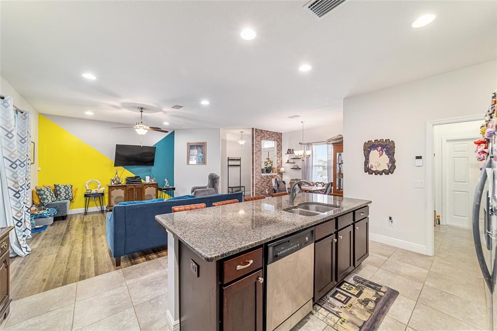 For Sale: $279,900 (4 beds, 2 baths, 1862 Square Feet)