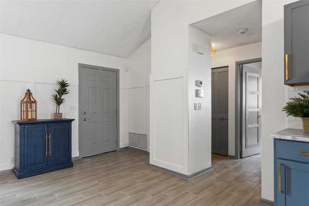 For Rent: $1,875 (3 beds, 2 baths, 1412 Square Feet)