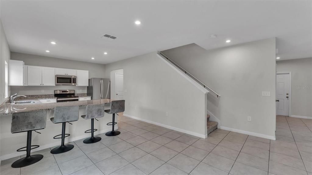 For Rent: $2,500 (4 beds, 2 baths, 2232 Square Feet)