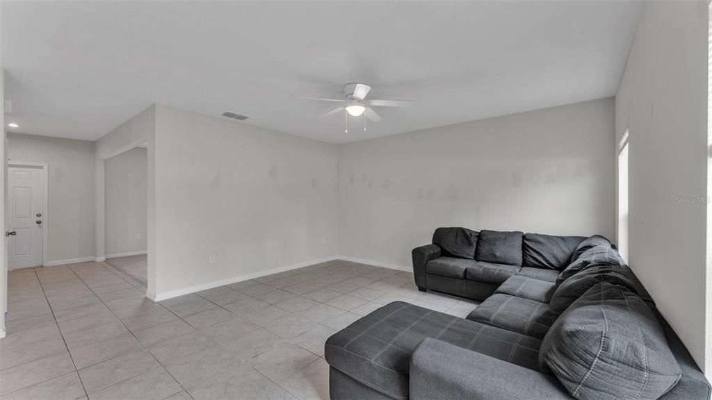 For Rent: $2,500 (4 beds, 2 baths, 2232 Square Feet)