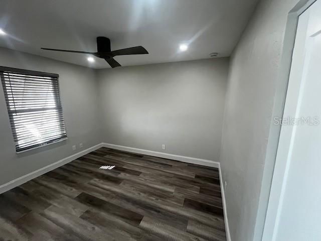 待售: $995,000 (2 贝兹, 2 浴室, 1100 平方英尺)