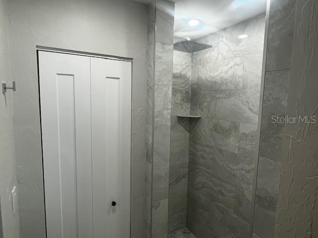 待售: $995,000 (2 贝兹, 2 浴室, 1100 平方英尺)