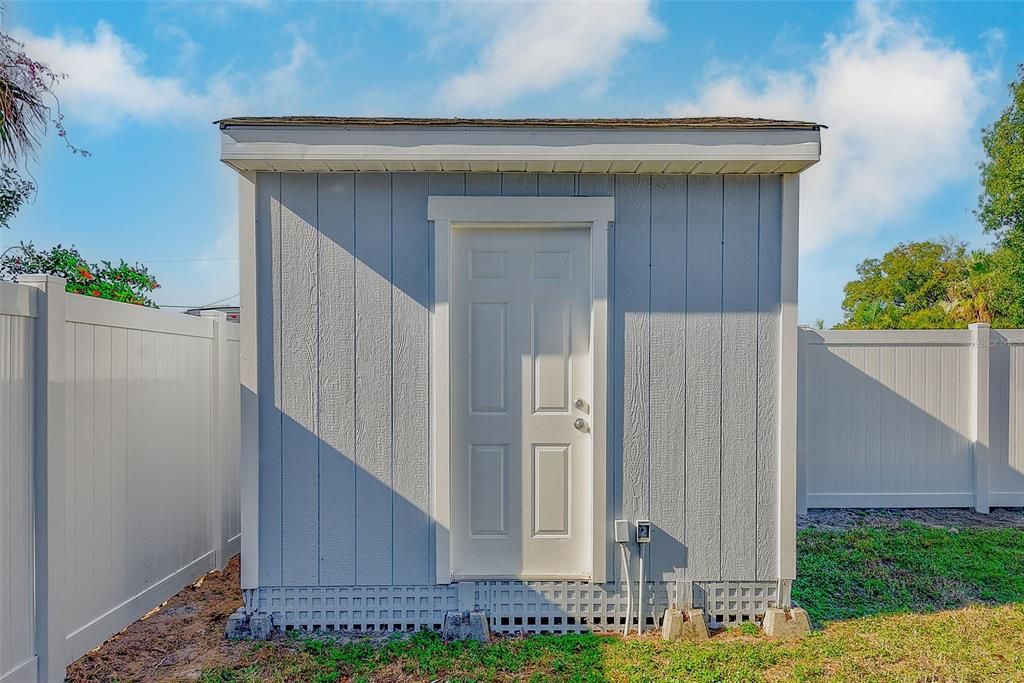 For Sale: $347,900 (3 beds, 3 baths, 1412 Square Feet)