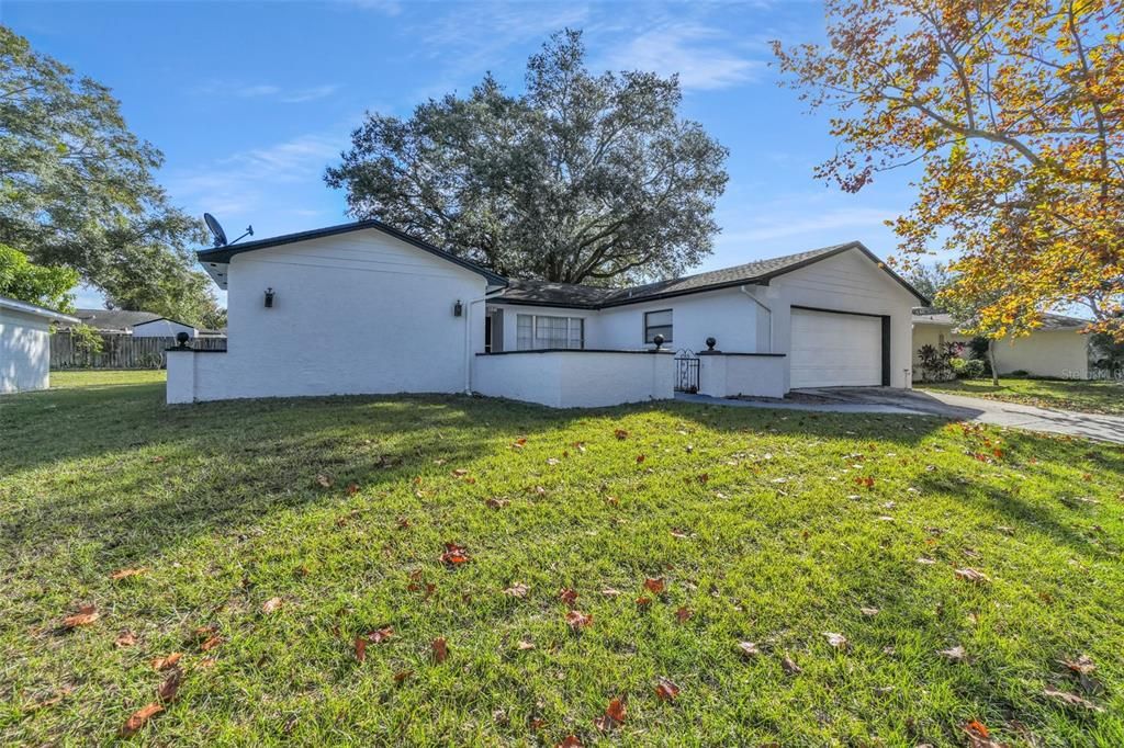 For Sale: $399,900 (4 beds, 2 baths, 1849 Square Feet)