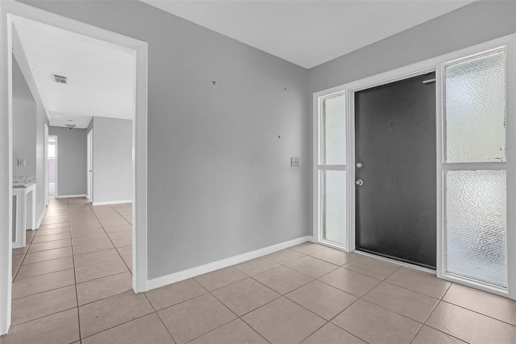 For Sale: $399,900 (4 beds, 2 baths, 1849 Square Feet)