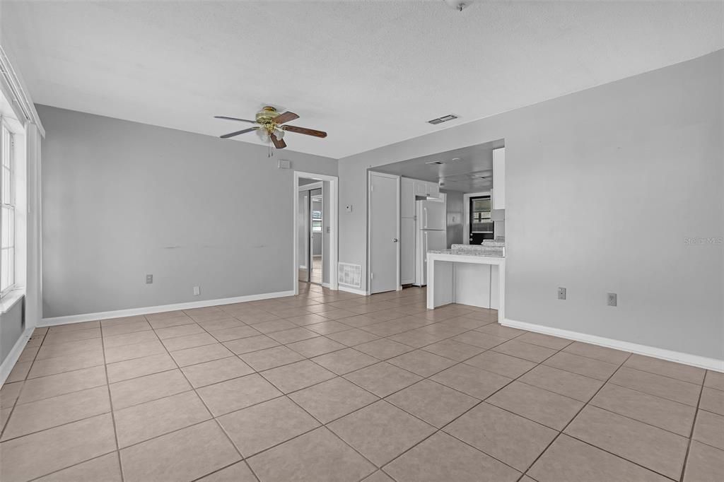 For Sale: $399,900 (4 beds, 2 baths, 1849 Square Feet)