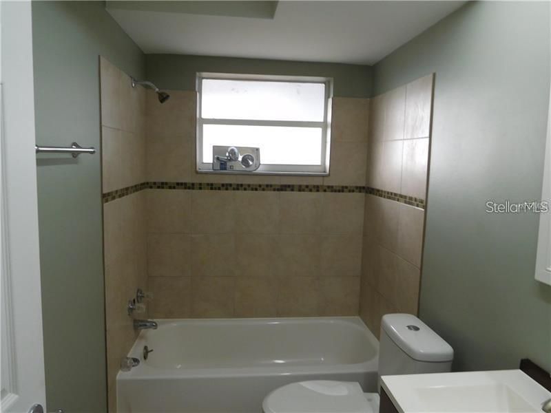 出租: $1,695 (3 贝兹, 2 浴室, 1272 平方英尺)