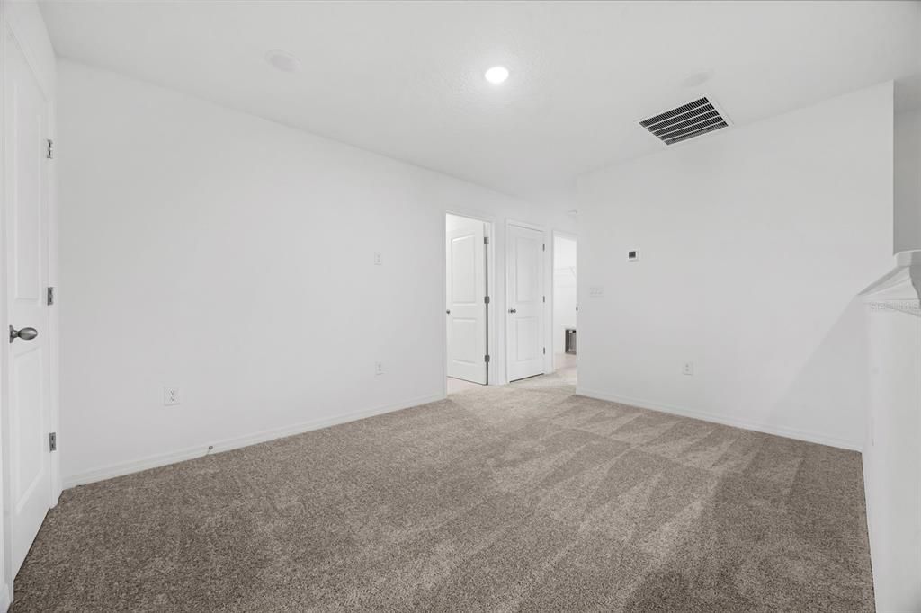 En Venta: $267,990 (3 camas, 2 baños, 1693 Pies cuadrados)