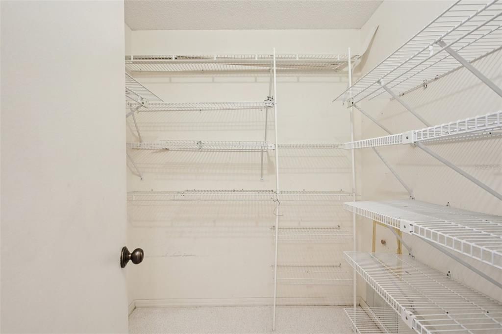 待售: $229,900 (3 贝兹, 2 浴室, 1878 平方英尺)