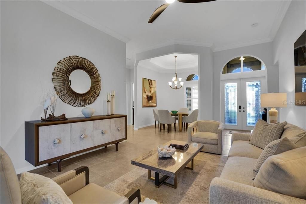 En Venta: $625,000 (3 camas, 2 baños, 2269 Pies cuadrados)