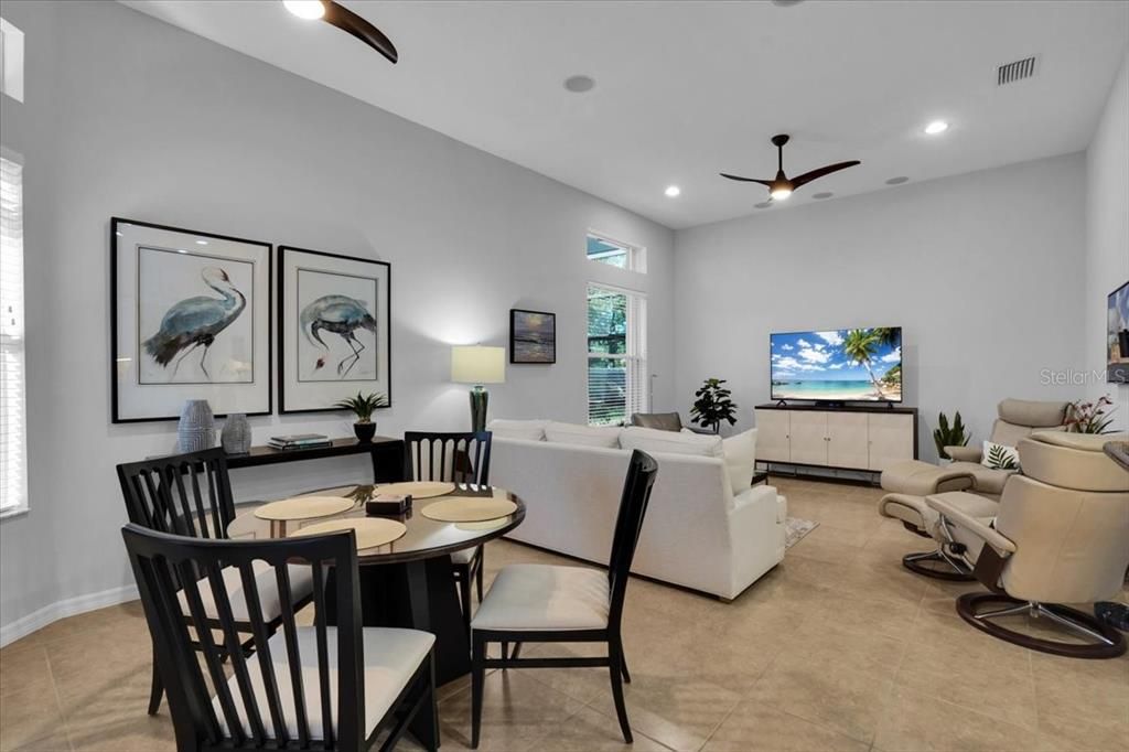 En Venta: $625,000 (3 camas, 2 baños, 2269 Pies cuadrados)