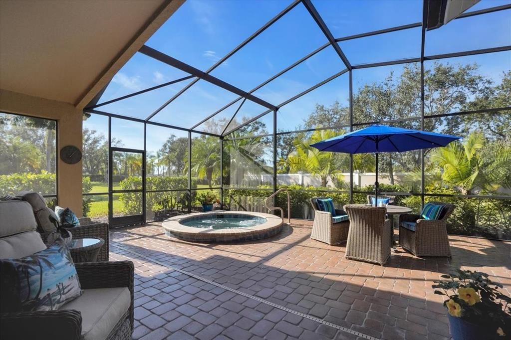 En Venta: $625,000 (3 camas, 2 baños, 2269 Pies cuadrados)