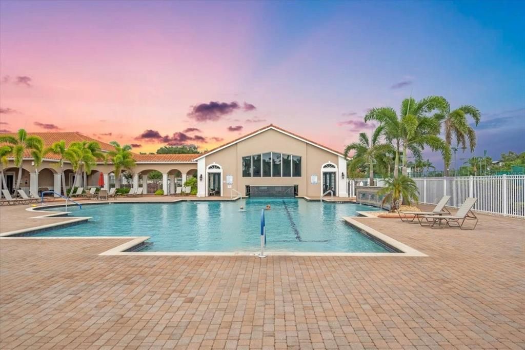 En Venta: $625,000 (3 camas, 2 baños, 2269 Pies cuadrados)