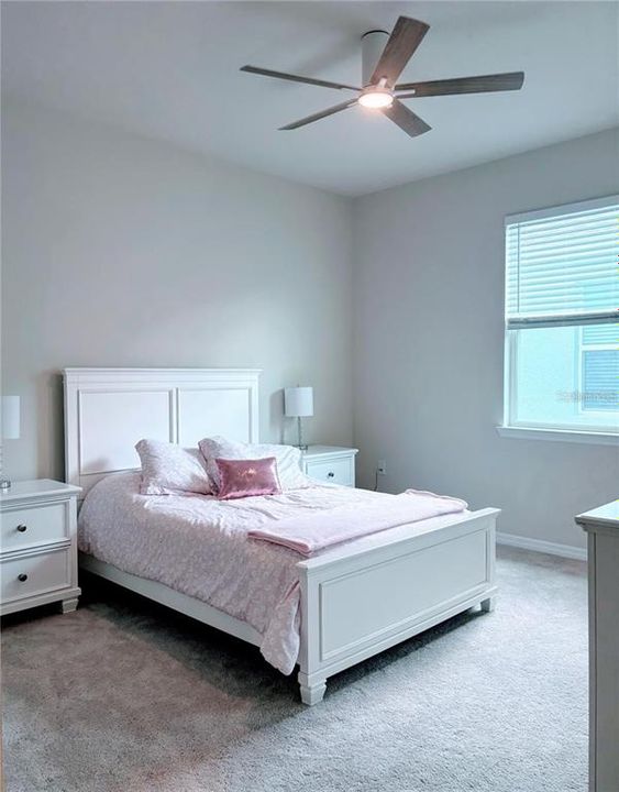 出租: $3,150 (4 贝兹, 3 浴室, 2537 平方英尺)