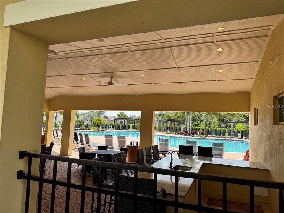 出租: $3,150 (4 贝兹, 3 浴室, 2537 平方英尺)