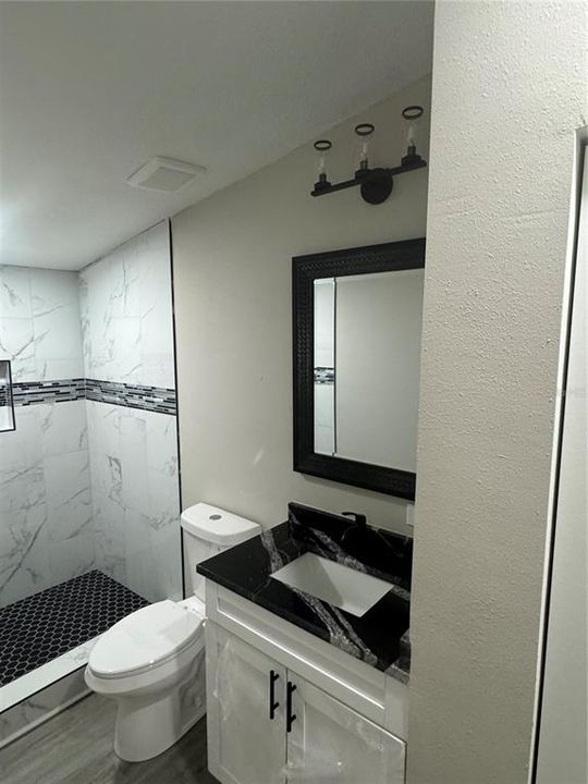 出租: $2,600 (5 贝兹, 2 浴室, 1680 平方英尺)