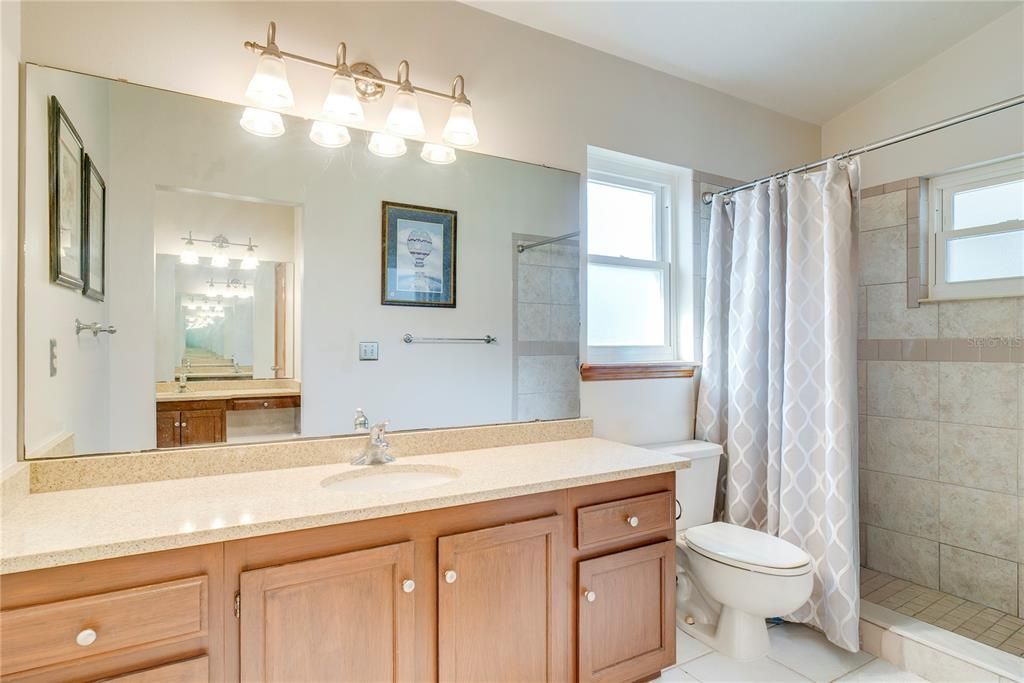 For Sale: $575,000 (3 beds, 2 baths, 2012 Square Feet)