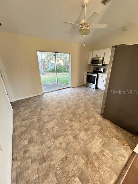 En Venta: $320,000 (3 camas, 2 baños, 1200 Pies cuadrados)