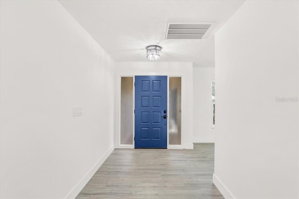 For Sale: $549,900 (3 beds, 2 baths, 1950 Square Feet)