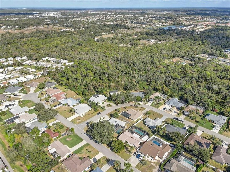 For Sale: $549,900 (3 beds, 2 baths, 1950 Square Feet)