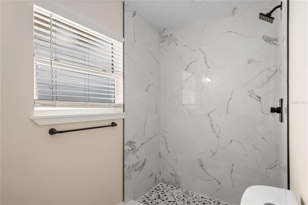 For Sale: $319,000 (4 beds, 0 baths, 1872 Square Feet)