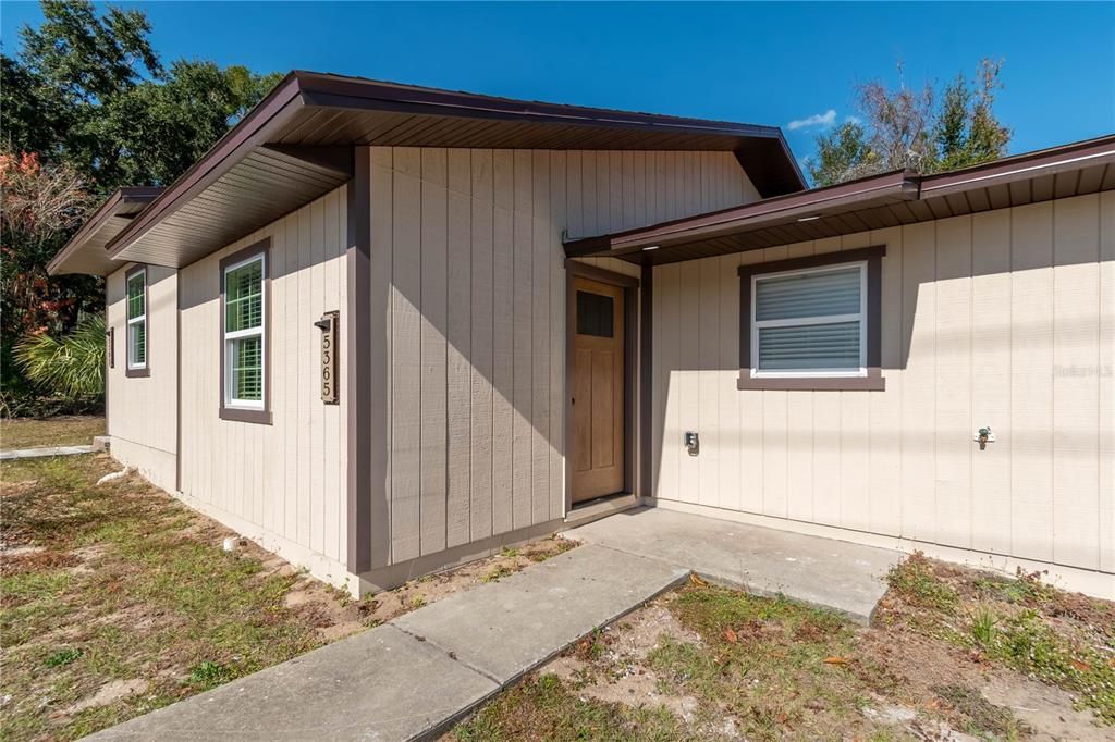 For Sale: $319,000 (4 beds, 0 baths, 1872 Square Feet)