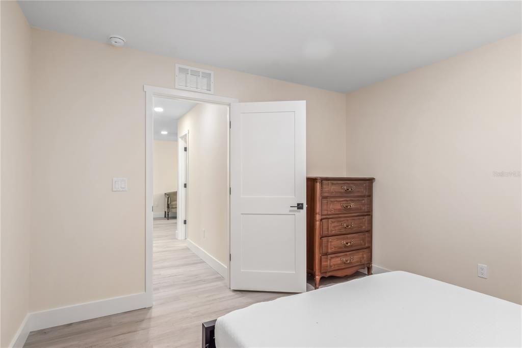 For Sale: $319,000 (4 beds, 0 baths, 1872 Square Feet)