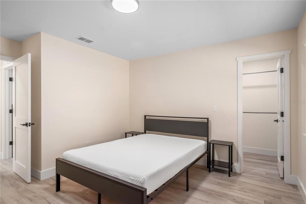 For Sale: $319,000 (4 beds, 0 baths, 1872 Square Feet)