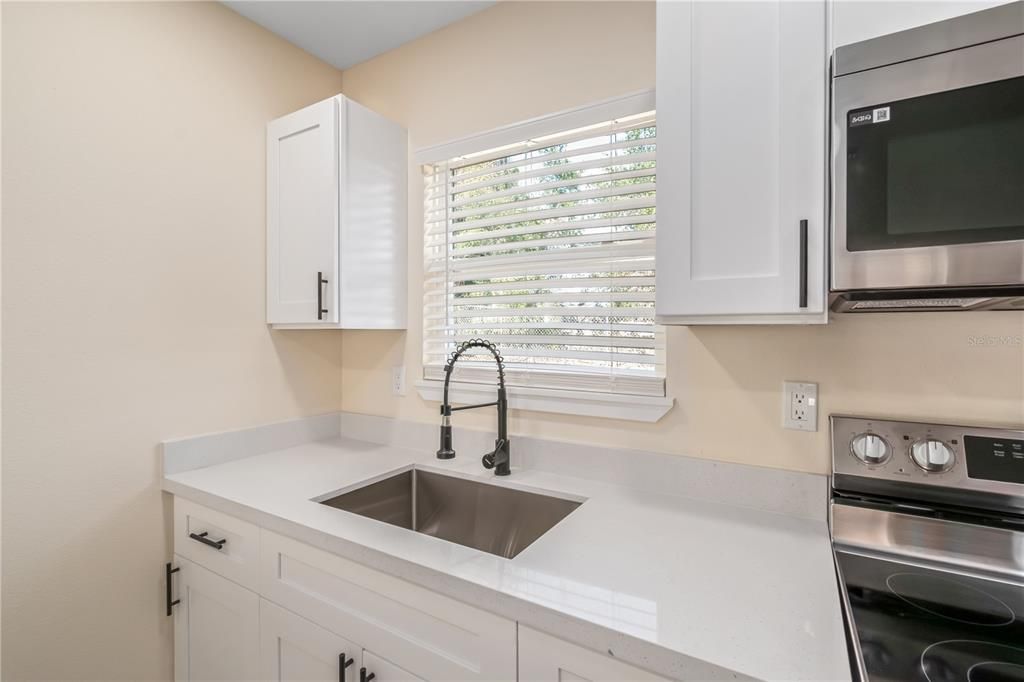 For Sale: $319,000 (4 beds, 0 baths, 1872 Square Feet)