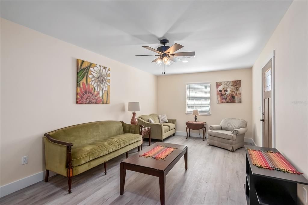 For Sale: $319,000 (4 beds, 0 baths, 1872 Square Feet)